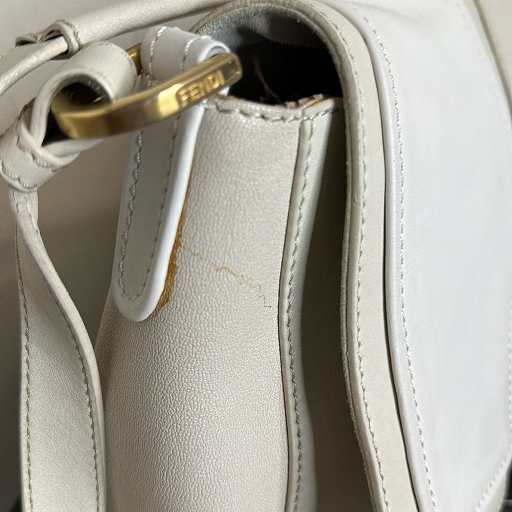 Fendi White Leather Shoulder Bag Gold FF Buckle Crossbody 🍀 - Picture 3 of 17